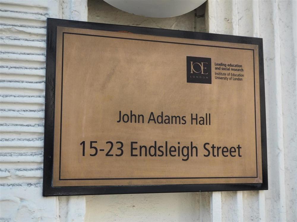 לונדון John Adams Hall מראה חיצוני תמונה